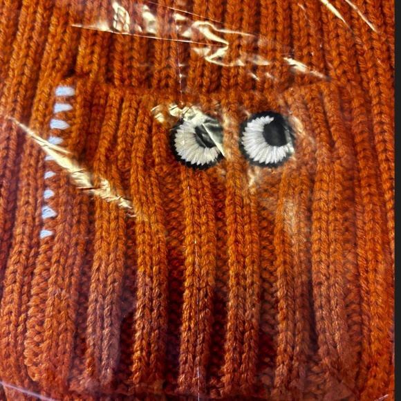 Anya Hindmarch Uniqlo collab orange touch of wool heattech knitted stole NWT - Picture 4 of 8